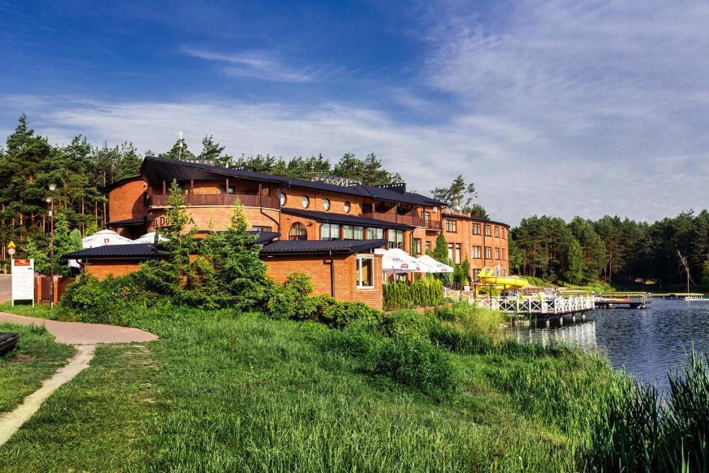 Hotel Duo Spa Janów Lubelski Buitenkant foto